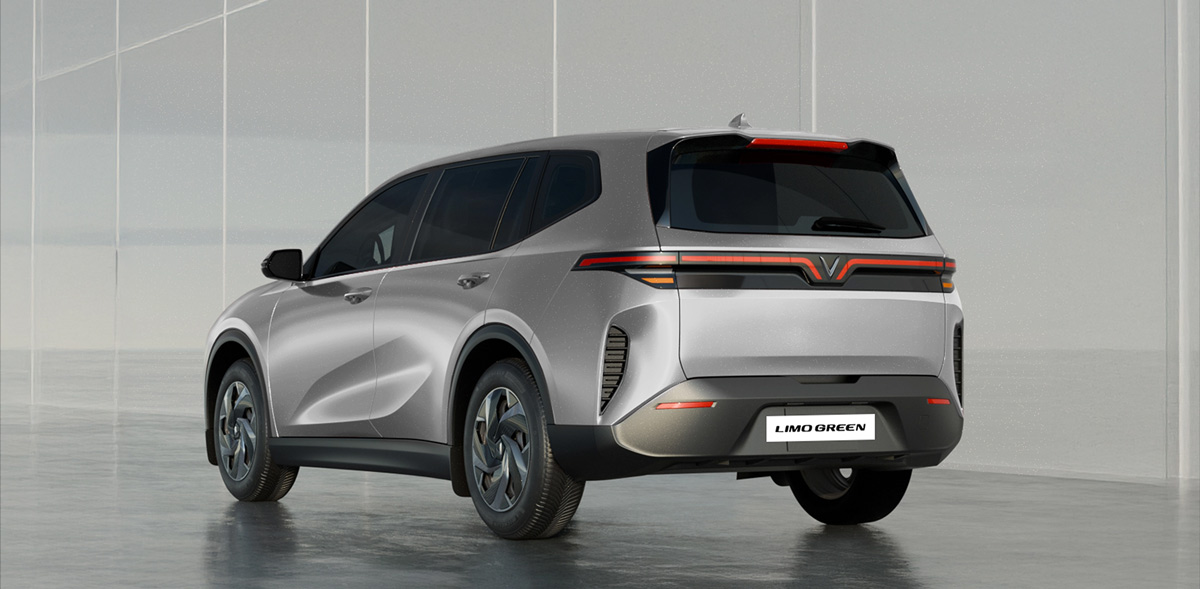 VinFast Limo Green đuôi xe thiết kế sang trọng