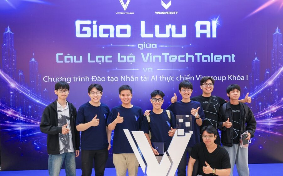 Học viên chương trình đào tạo nhân tài AI của Vingroup tại VinUni
